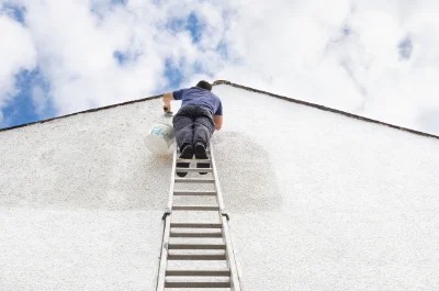 Peinture extérieure à l'Île-d'Elle — façades et ravalement